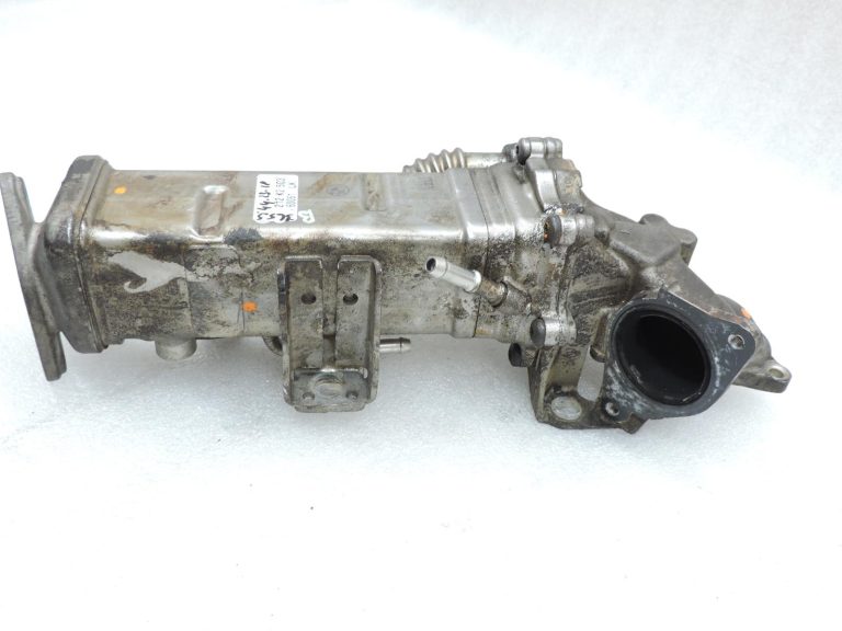 OE BMW F20, F21, F22, F30, F31, F34 dīzeļdzinēju B47 AGR dzesētājs 11717822347