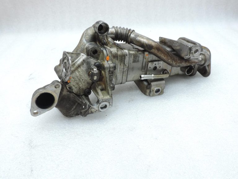 OE BMW F20, F21, F22, F30, F31, F34 dīzeļdzinēju B47 AGR dzesētājs 11717822347