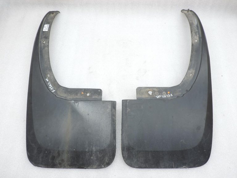 Ford Ranger P375 TKE aizmugurējo dubļu aizsargu komplekts (kreisais + labais)