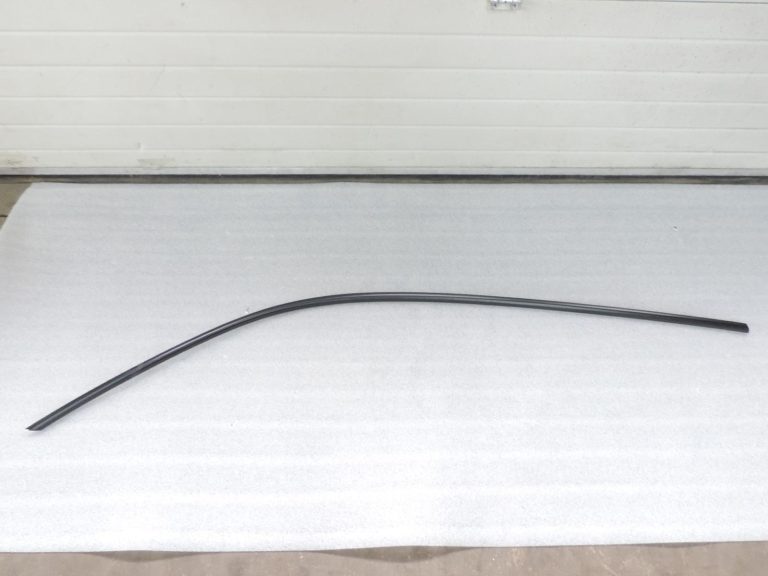 OE BMW F31 F31LCI virsbūves dekoratīvā līste, kreisā puse 51337260943