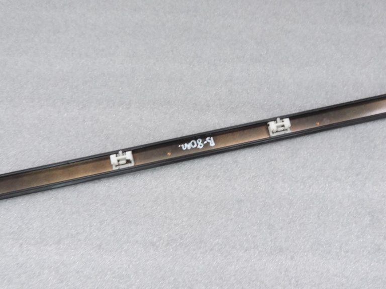 OE BMW F31 F31LCI 475 melna jumta dekoratīvā līste (kreisajā pusē) 7291467