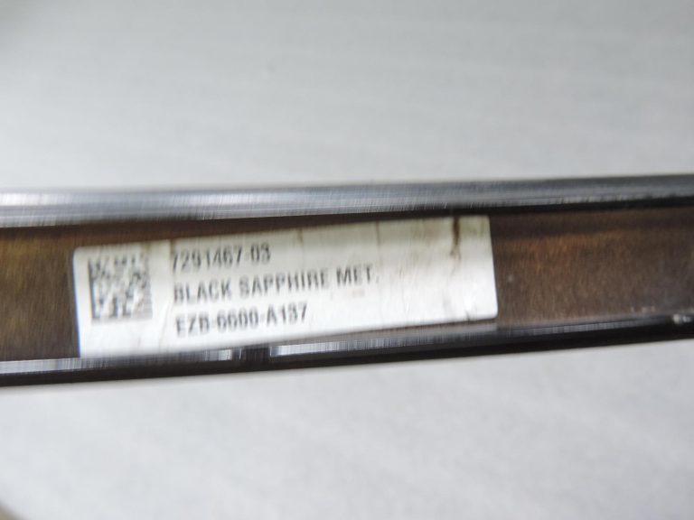OE BMW F31 F31LCI 475 melna jumta dekoratīvā līste (kreisajā pusē) 7291467