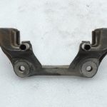 OE BMW F20, F21, F22, F30, F31, F34 dīzeļdzinēju B47 priekšējā bremžu kluča kronšteins 6850971