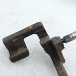 OE BMW F20, F21, F22, F30, F31, F34 dīzeļdzinēju B47 aizmugurējā bremžu kluča kronšteins 6850860