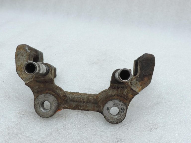 OE BMW F20, F21, F22, F30, F31, F34 dīzeļdzinēju B47 aizmugurējā bremžu kluča kronšteins 6850860