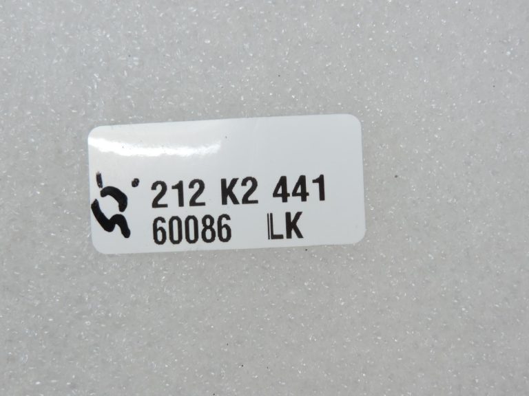 OE Opel Vivaro B Renault Trafic III labās puses bīdāmās durvis, iekšējā durvju rokturi 8200766678