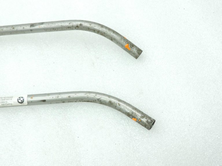 OE BMW F30, F31, F32, F33, F36 stāvbremzes vadcaurule – kreisā un labā puse
