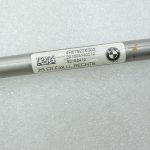 OE BMW F30, F31, F32, F33, F36 stāvbremzes vadcaurule – kreisā un labā puse