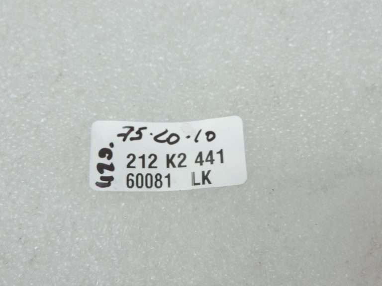 OE BMW F30, F31, F32, F33, F36 stāvbremzes vadcaurule – kreisā un labā puse