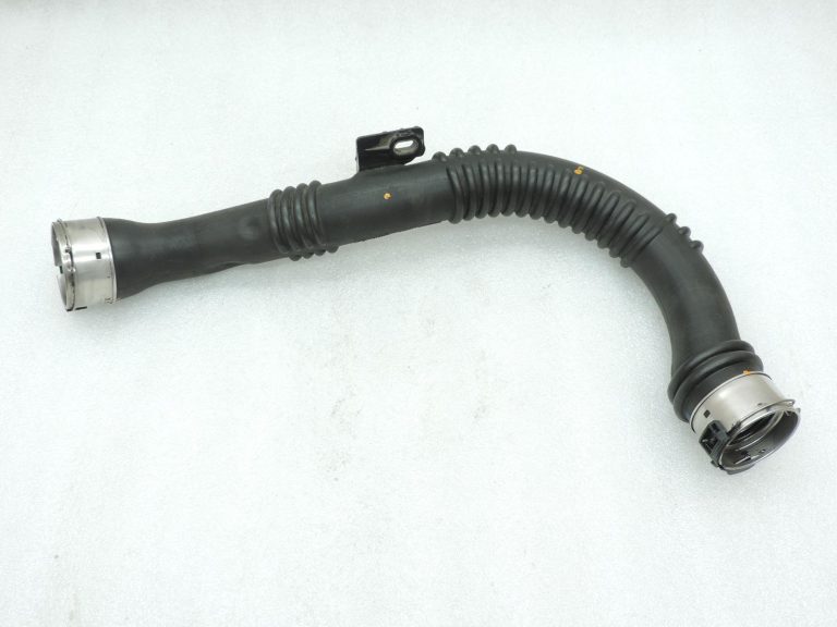 OE Opel Vivaro B Renault Trafic III 1,6 DCi R9M turbopiespiešanas caurule 93867727 144606128r