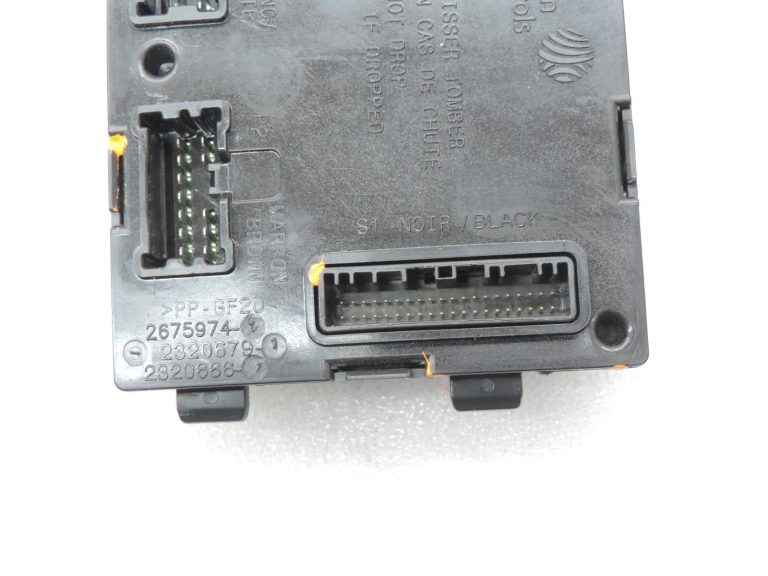 Opel Vivaro B Renault Trafic III vadības bloks BCM T4 L4VS 284B12763R