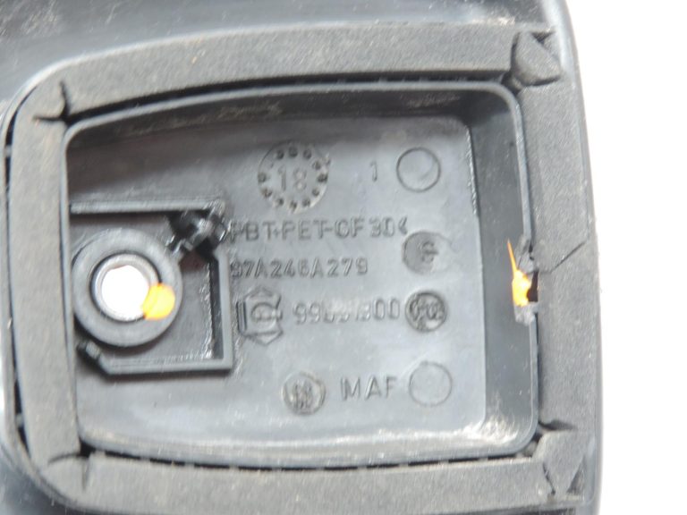 Opel Vivaro B Renault Trafic III aizmugurējās durvis durvju fiksatora svira 97A246A279