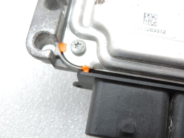 Opel Vivaro B Renault Trafic III 1,6 DCi R9M4153 dzinēja vadības bloks 0281036377