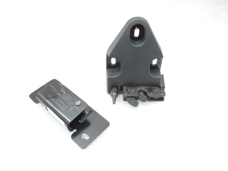 OE Opel Vivaro B Renault Trafic III aizmugurējā labā apakšējā durvju slēdzene 91166043