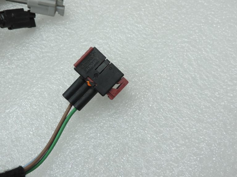 OE Opel Vivaro B aizmugurējā kreisā durvju vadu kopne 93455508 240528332R