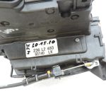 OE Opel Vivaro B Renault Trafic III priekšējā labā durvju slēdzene 93457081 805027088R