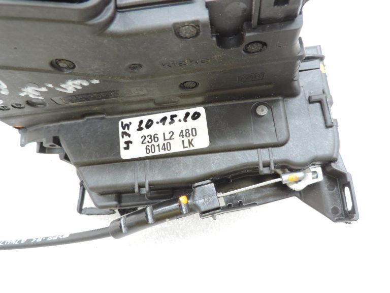 OE Opel Vivaro B Renault Trafic III priekšējā labā durvju slēdzene 93457081 805027088R
