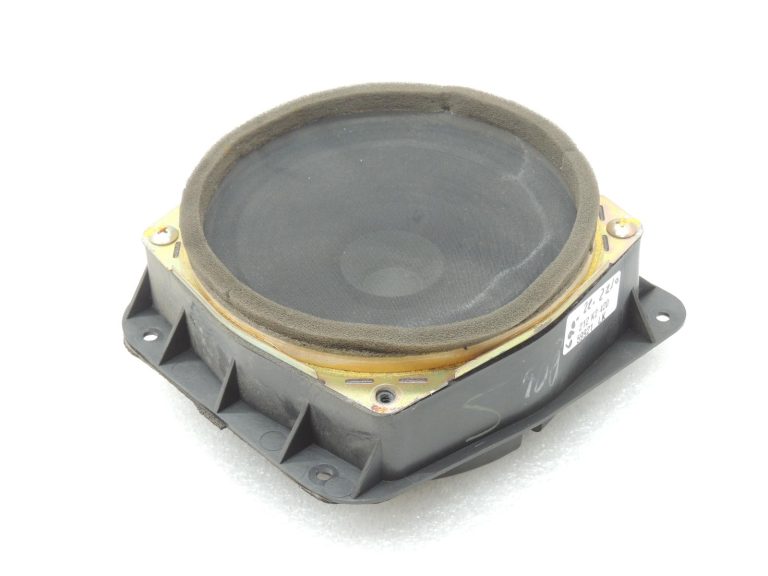 Mitsubishi L200 K7 Skaļrunis aizmugurējais kreisais pasūtījums pa labi 8720A024 MR141337