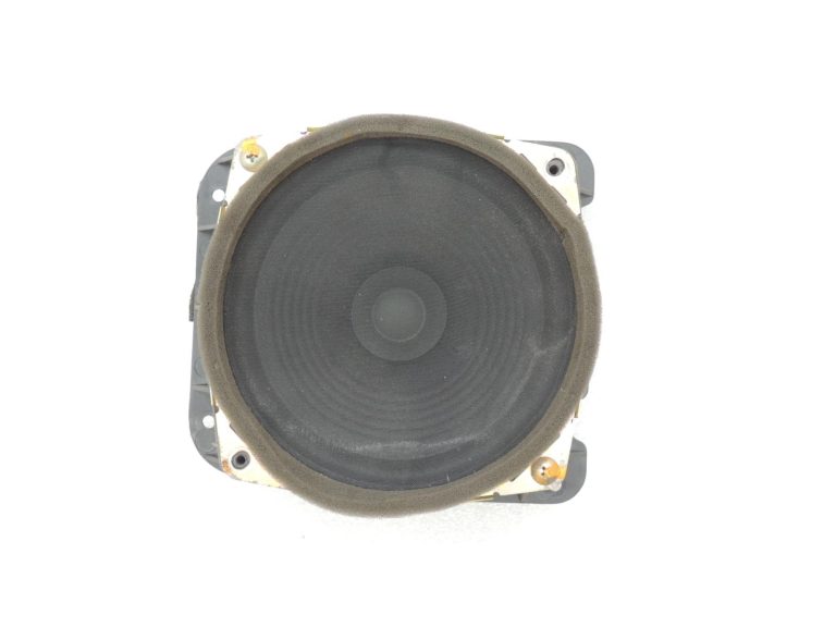 Mitsubishi L200 K7 Skaļrunis aizmugurējais kreisais pasūtījums pa labi 8720A024 MR141337