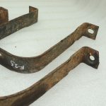 Oriģinālais „Ford Ranger“ AdBlue tvertnes stiprinājuma siksnu komplekts, siksnas 2029493, 2029494, GB3G