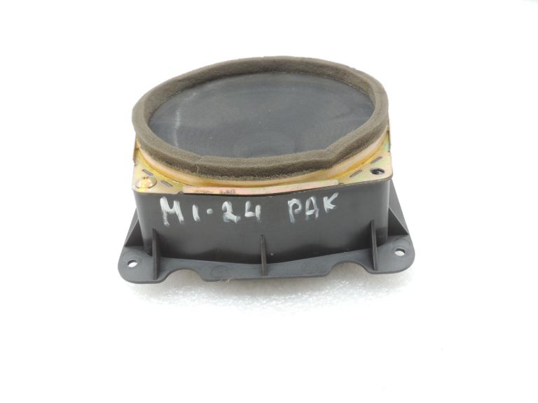 Mitsubishi L200 K7 Skaļrunis aizmugurējais kreisais pasūtījums pa labi 8720A024 MR141337