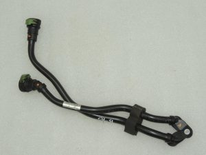 Oriģināls BMW F30 F31 LCI pārnesumkārbas eļļas dzesētāja caurule, eļļas caurule pārnesumkārbai 17228570449