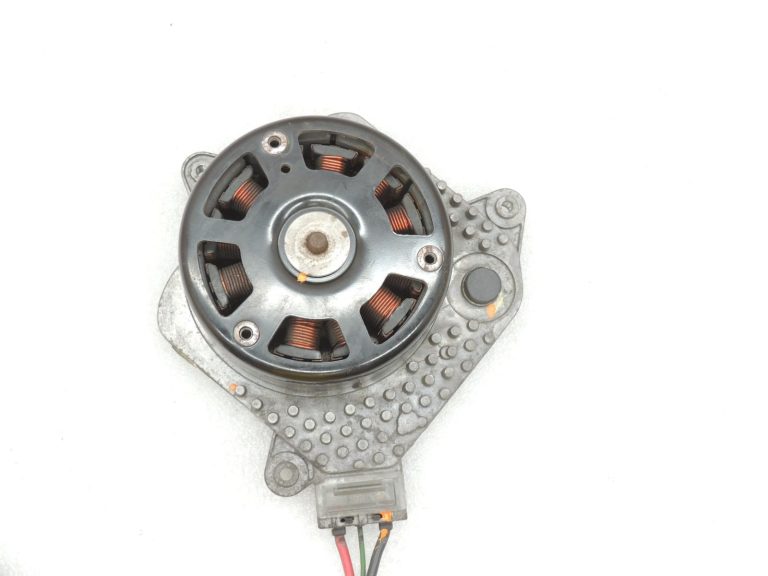 No BMW F20 F21 F22 F22 F30 F31 F34 F35 Kuflelüfter dzinējs 8641946