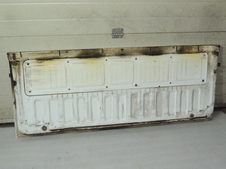 Ford Ranger P375 TKE Aizmugurējais bagāžnieka vāks 2501276