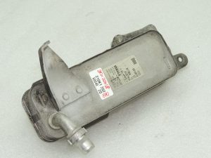 Oriģināls BMW F30 F31 LCI automātiskās pārnesumkārbas eļļas dzesētājs 17218514515