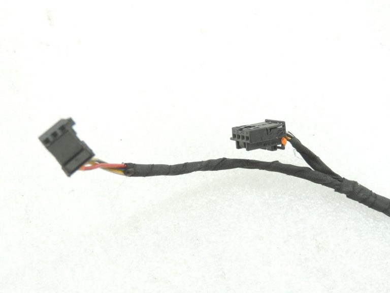 Oriģinālā BMW F22 F23 F87 F34 F36 Vadītāja sēdekļa vadu instalācija 61129339281