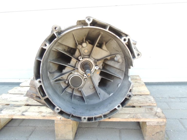 Ford Ranger P375 TKE manuālā pārnesumkārba TMT82 6 pakāpju EB3R-7003-SC