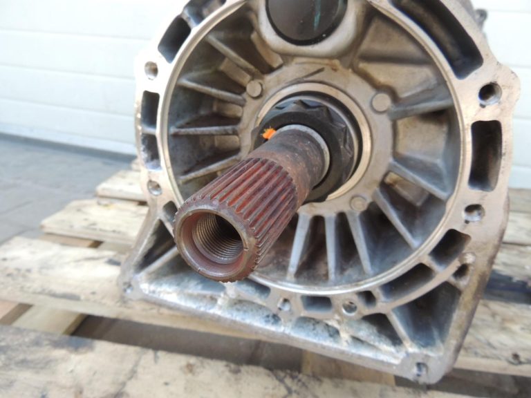 Ford Ranger P375 TKE manuālā pārnesumkārba TMT82 6 pakāpju EB3R-7003-SC