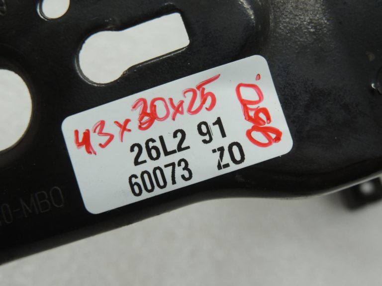 Oriģināls BMW 3. sērijas F30, F31, F34 lukturu turētājs (kreisais), 51647245791