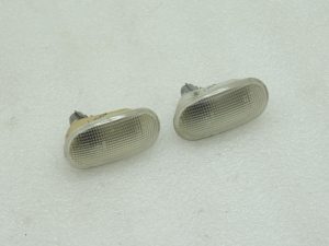 Mitsubishi L200 K7 K6 KH8W KH9W Priekšējais sānu indikators 8351A004