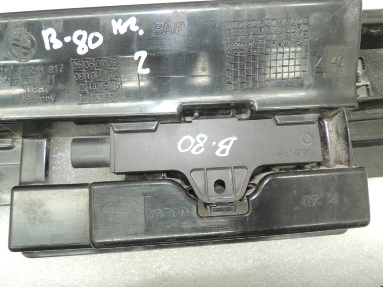 BMW 3\\\’ F30 F31 +LCI Slieksnis slieksnis kreisais 7312751
