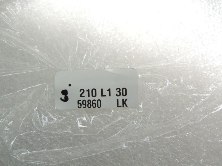Oriģinālais Suzuki Grand Vitara I 2.5i SQ625 4WD manuālās pārnesumkārbas ātruma sensors