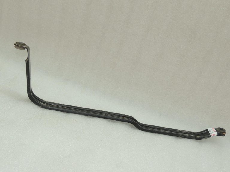 BMW 3′ F31 kronšteins degvielas tvertnes labā stiprinājuma josla 16117260945