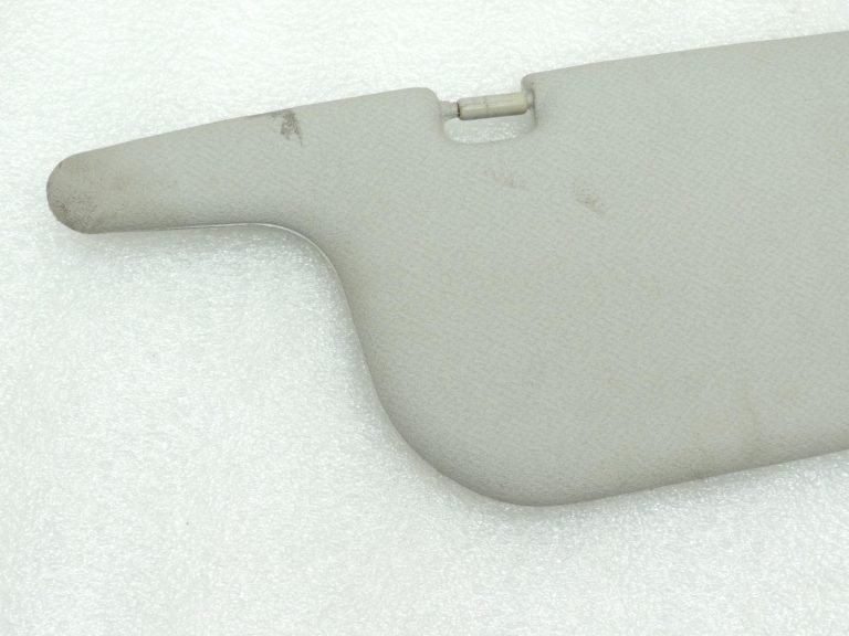 Mitsubishi L200 K7 Saules aizsarglīdzeklis kreisais, pelēks ar spoguli MR787756