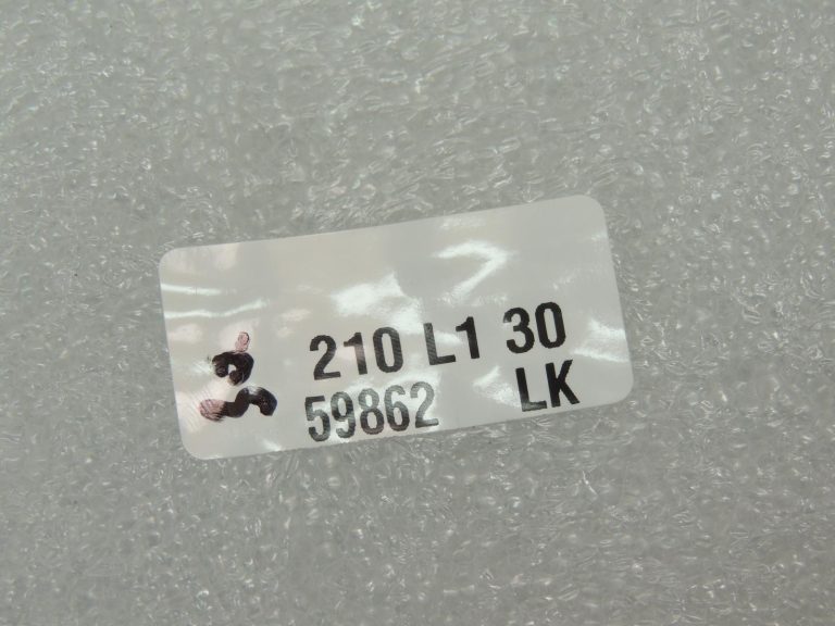 Oriģinālais oriģinālais Suzuki SX4 I RW416 1.6i benzīna automātiskās transmisijas rotācijas sensors 2614379C10