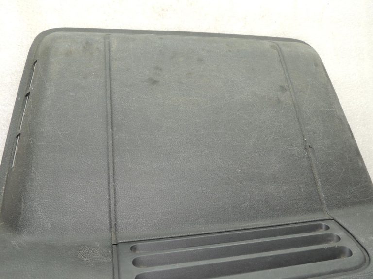 OEM Opel Vivaro B Renault Trafic III salona grīdas detaļu komplekts