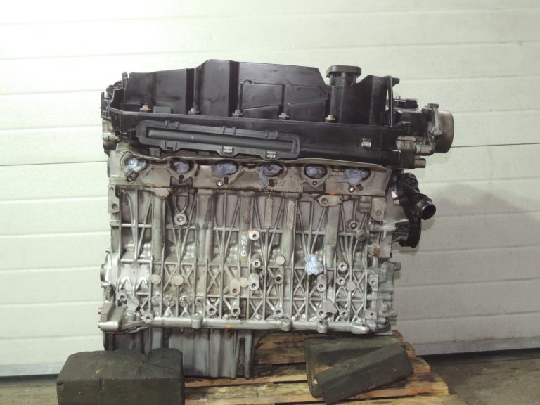 BMW E60 E61 530d dzinējs, dzinēja bloks M57D30O2 306D3 170 kW 11000413754 OEM