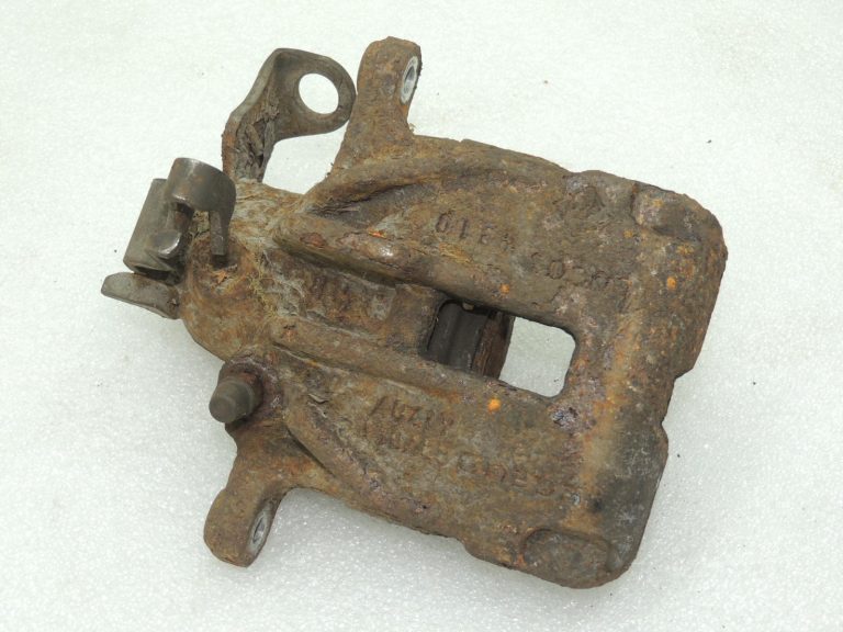 OPEL VIVARO B TRAFIC III aizmugurējais kreisais bremžu kalips 95516292 93192386 OEM