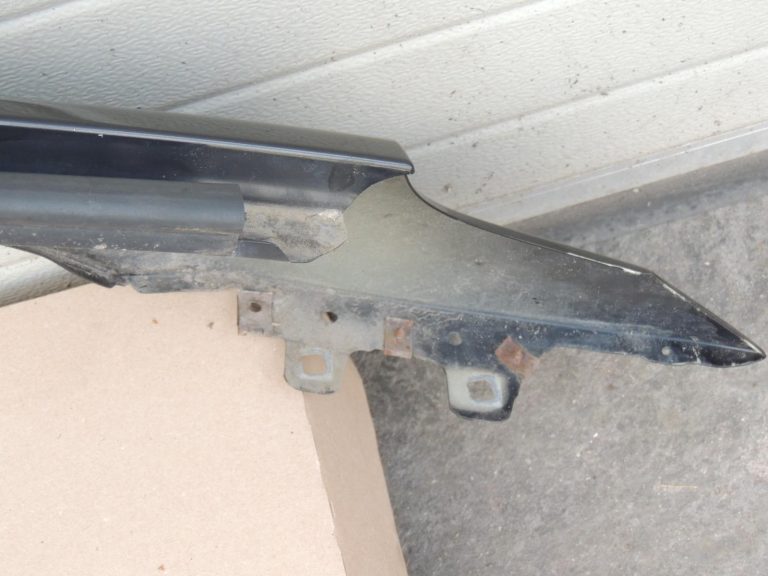 BMW E60 E61 priekšējais kreisais spārns, melns II, 668 41357111429, OEM