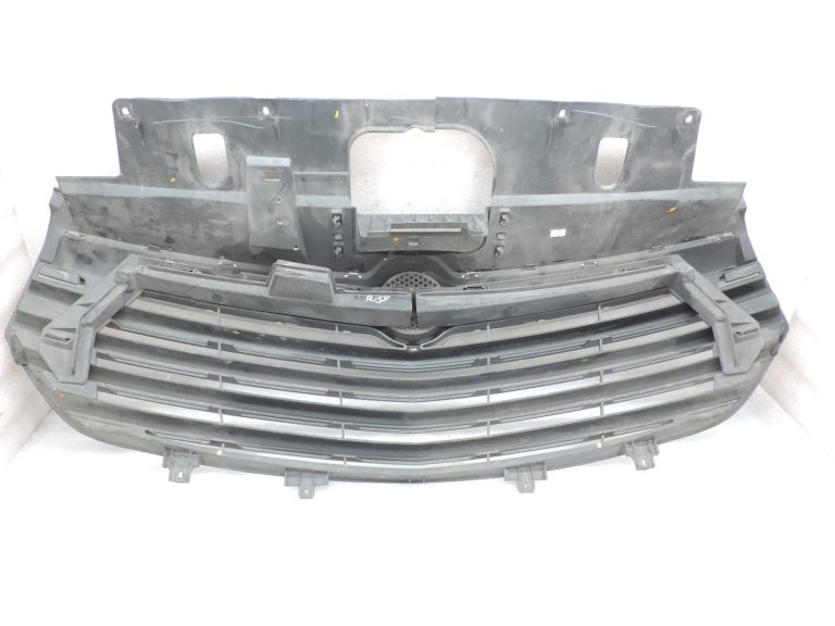 OE Opel Vivaro B Renault Trafic III priekšējais buferis ar radiatora resti 93868859