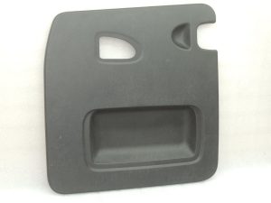 OPEL VIVARO B TRAFIC III aizmugurējās durvis kreisajā pusē (LH) apdare 93866646 909018312R OEM