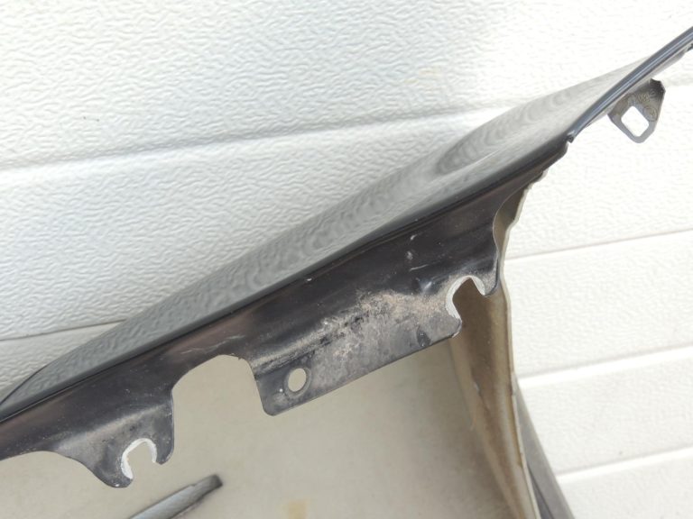 BMW E60 E61 priekšējais labais spārns, melns II 668 41357111430 OEM
