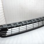 OE Opel Vivaro B Renault Trafic III priekšējais apakšējais bufera režģis 93868858