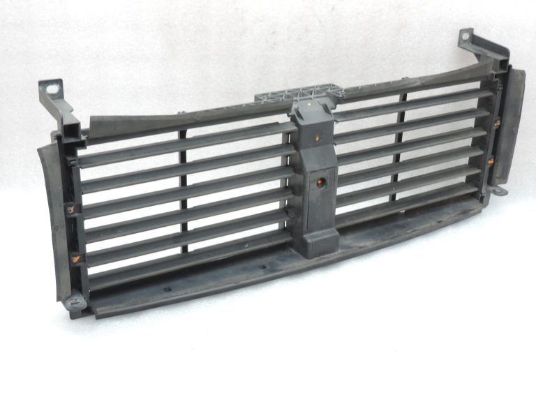 OE Opel Vivaro B Renault Trafic III priekšējā ventilācijas režģa gaisa plūsmas novadītājs 93867883 620C43334R