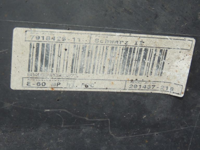 BMW E60 E61 aizmugurējais bamperis, melns II, 668 51110394707, OEM