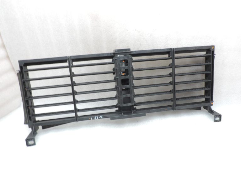 OE Opel Vivaro B Renault Trafic III priekšējā ventilācijas režģa gaisa plūsmas novadītājs 93867883 620C43334R